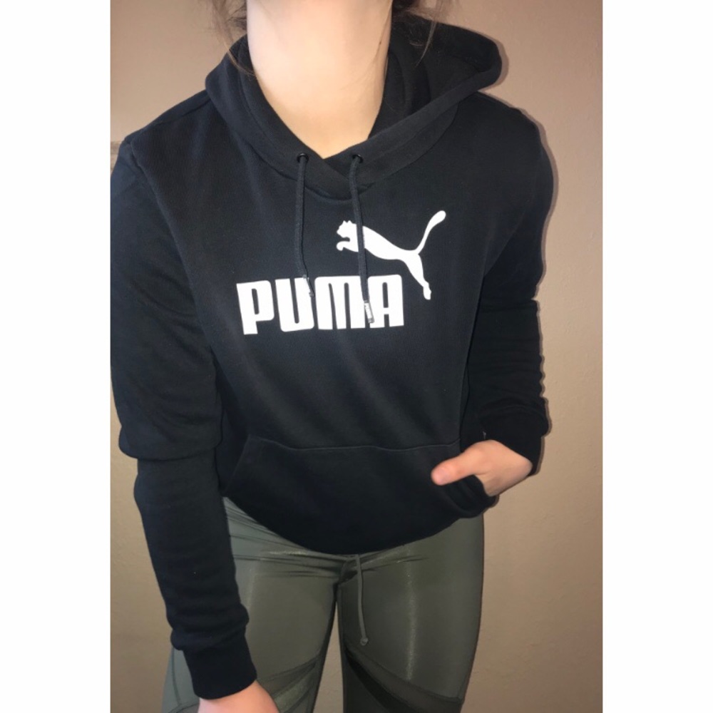 Puma Black Soft Pullover Sweatshirt Hoodie A103